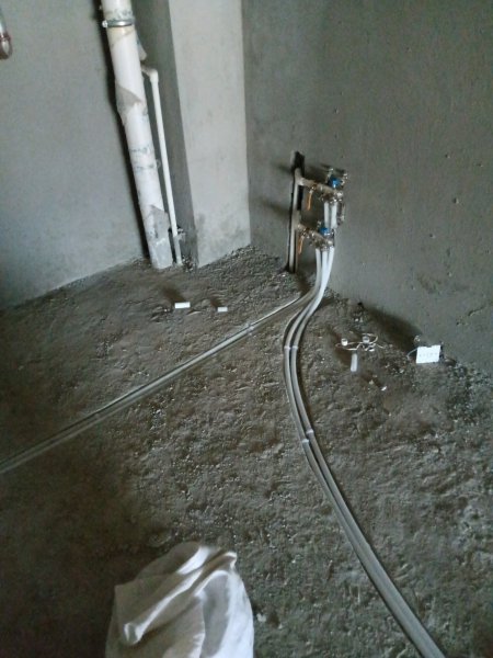 承接水電暖全包改下水砸墻扣地開(kāi)槽打水鉆測(cè)漏，門(mén)窗等等誠(chéng)信為本